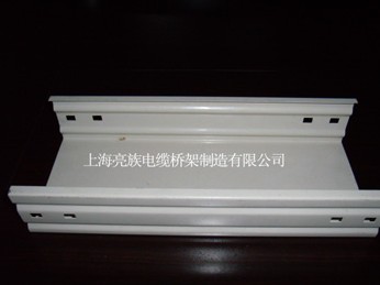 橋架領域受歡迎的噴塑槽式橋架