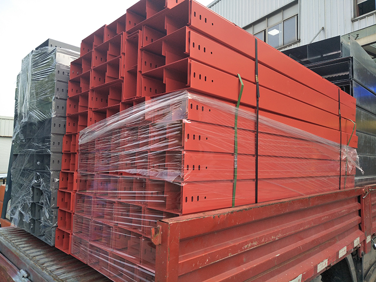 鍍鋅噴塑橋架安裝規范要點